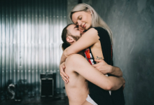 男性同房到底多长时间算正常？女生喜欢多长时间缩略图