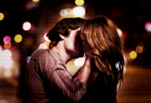 男女接吻时，谁更喜欢伸舌头缩略图